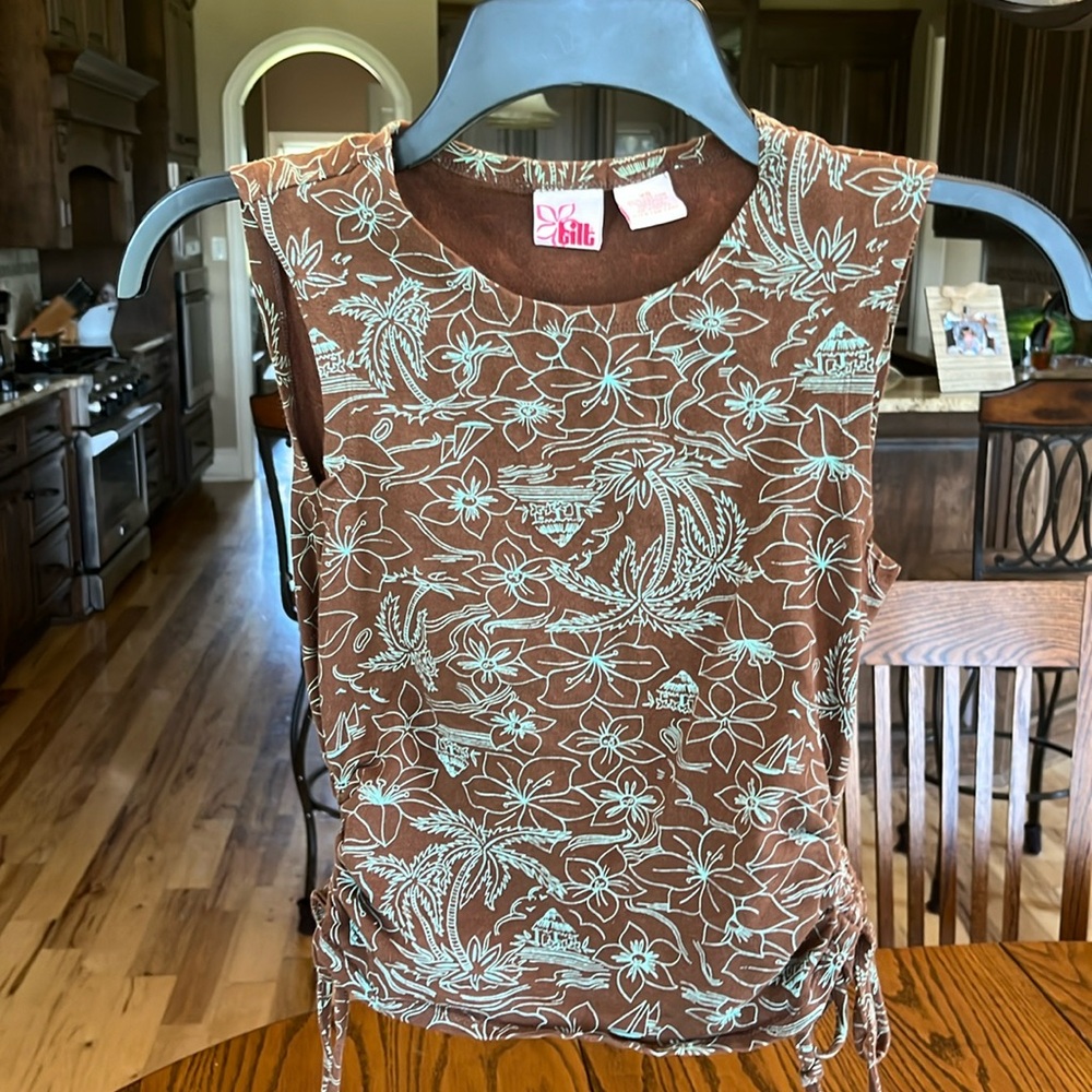 Baby Tee Tropical Tank Coffee Bean Brown - Picture 4 of 11